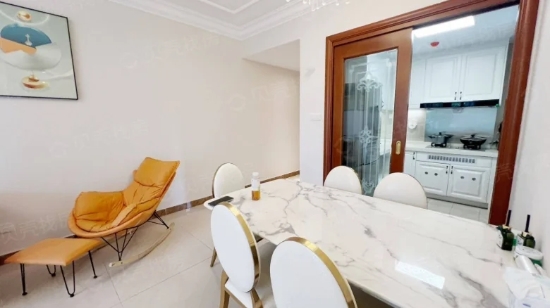 Sanya Century Golden Mansion - View 3