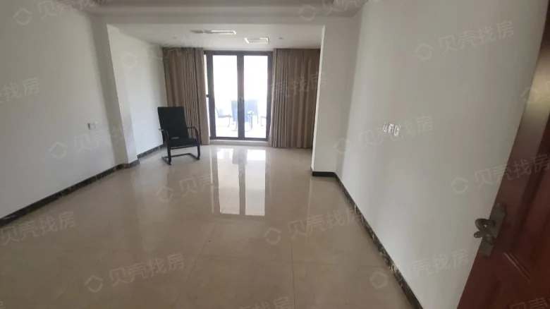 Golden Finger Hainan Grand Mansion - View 2