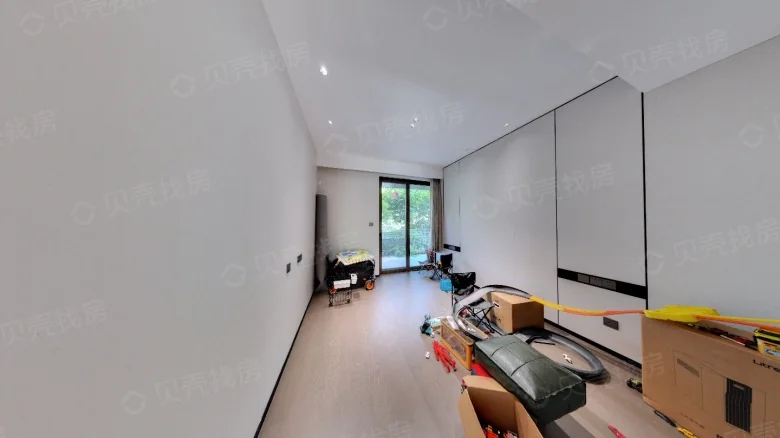 Luyue Jiangcheng - View 1