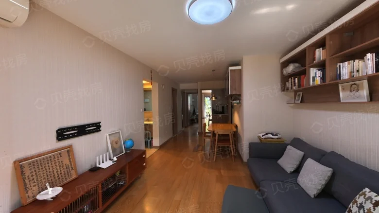 Lakeview Garden - View 1