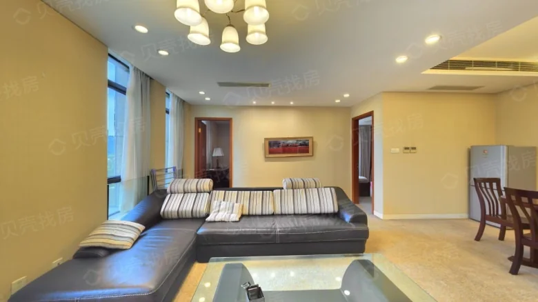 Green City Jasmine Apartment - View 2