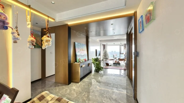 New Central Garden - View 3