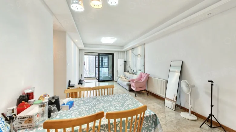 Puyue Mansion - View 1