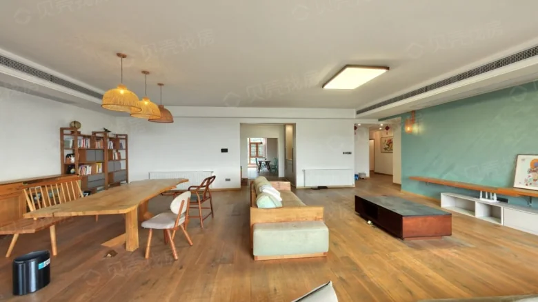 Zidi Longxita - View 1