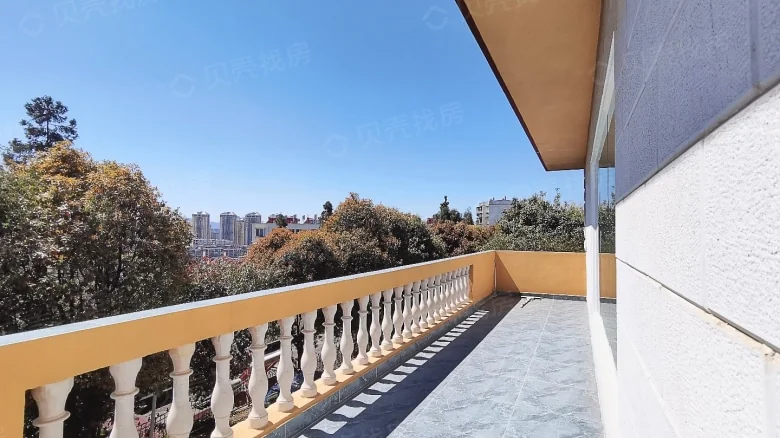 Golden Edge Mountain Villa - View 6