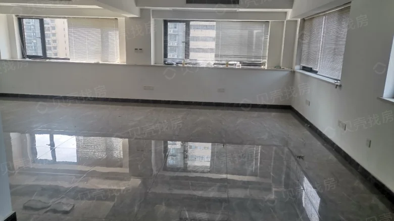 Poly City SOHO Center - View 2