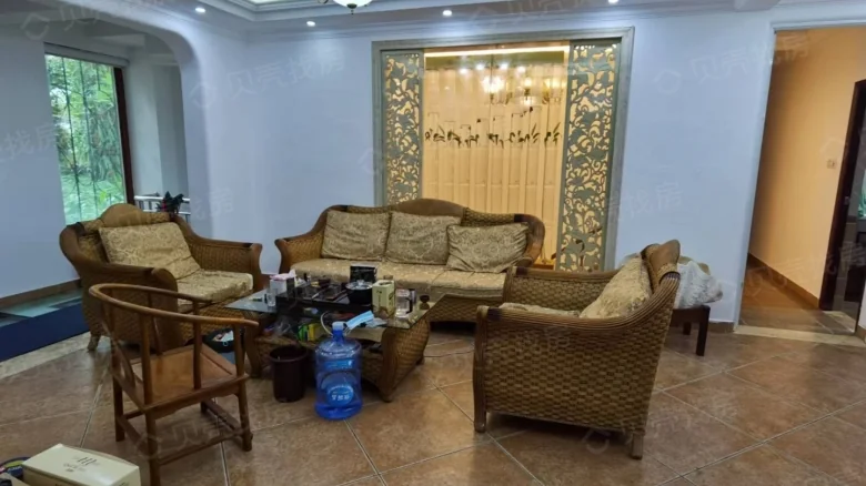 Honour Domain - View 2