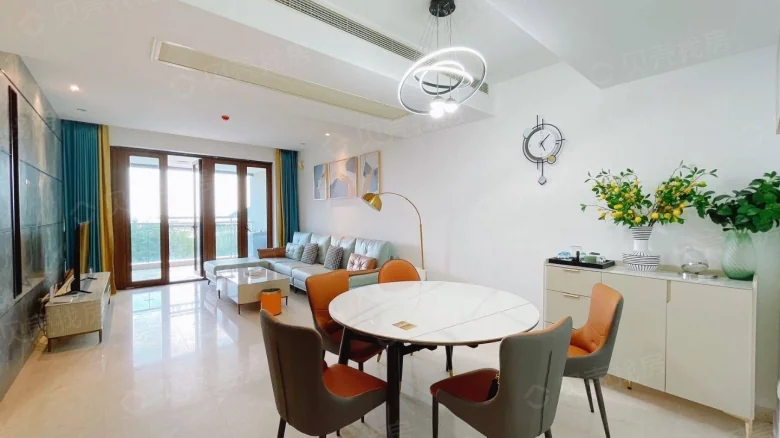 Half Mountain Peninsula Phase III Donghai Bay - View 2