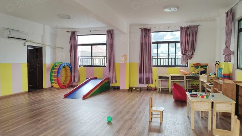 Pu Kou Zhou - View 1