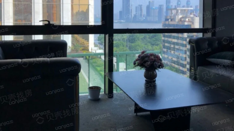 Bund Seven號 In some contexts, it might be preferable to omit the word - View 3