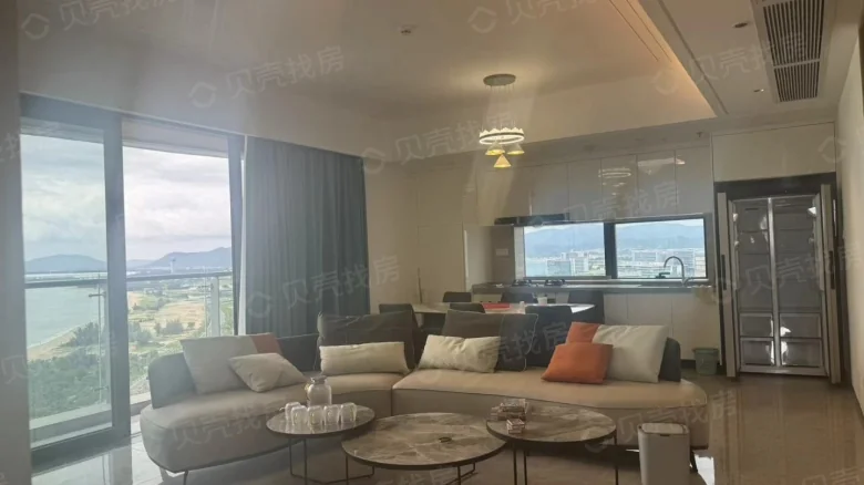 Sanya Pu Hai - View 2