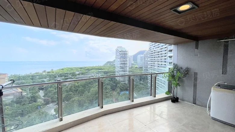Half Mountain Peninsula Central Sea View Boulevard - View 3