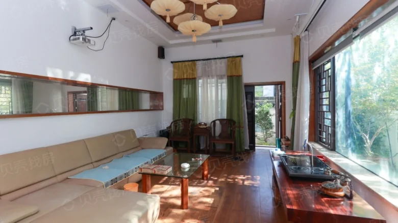 Hua Cui Courtyard - View 4