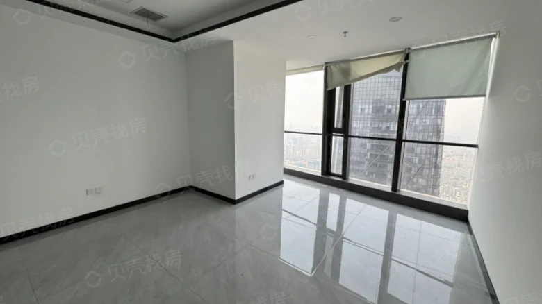 Kunming Xishan Wanda Plaza - View 1