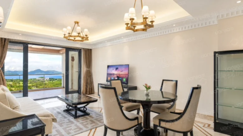 Half Mountain Half Island - View 1