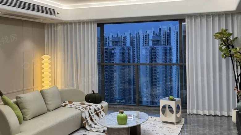 Long Jia Hui Lang Feng Bei Qu - View 1