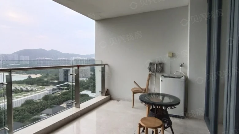 Half Mountain Peninsula Donghai Bay Phase III - View 2