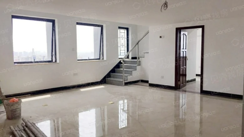 Wanda Plaza - View 2