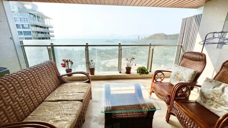 Half Mountain Peninsula Central Sea View Boulevard - View 2