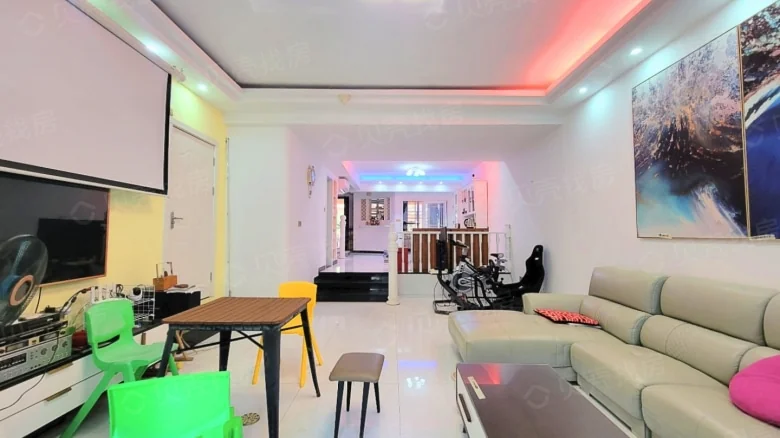 Pearl River Equestrian Golf Garden - View 3