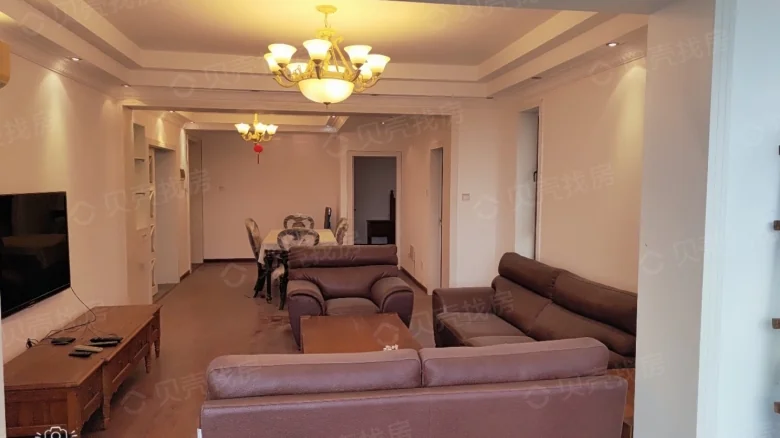 BaoHua Seaside Apartment - View 1