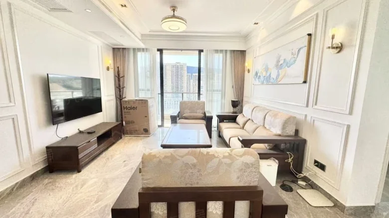 Banshan Xiangxie - View 1