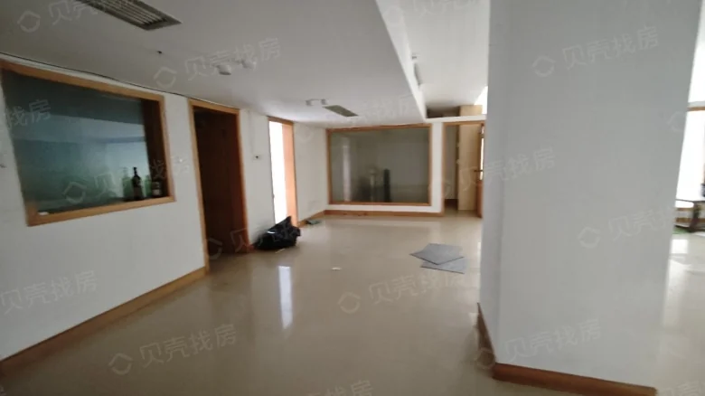 Fujian Commercial Tower - View 2