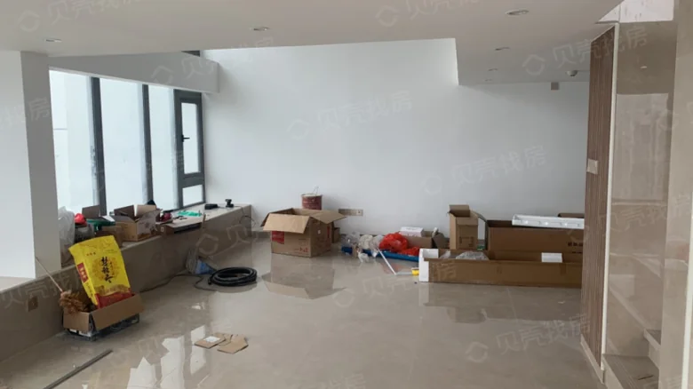 Wanda Plaza - View 3