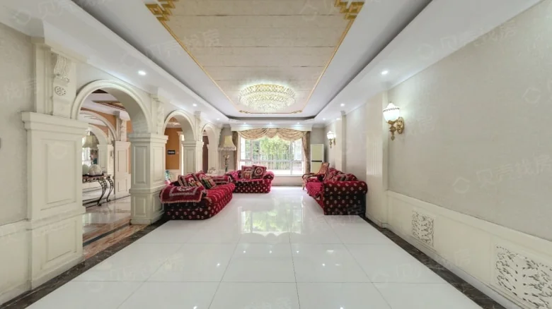 Western Hill Garden Villa - View 7