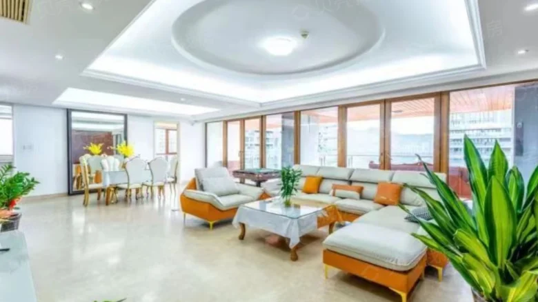 Half Mountain Peninsula Central Sea View Boulevard - View 2