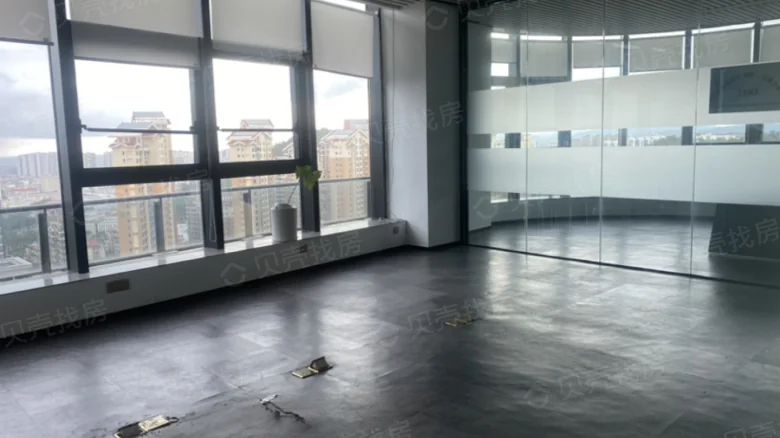 Poly Rail China Ring Plaza - View 2