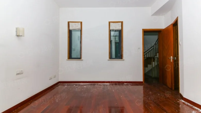 China Ocean East Lake View Mansion - View 1