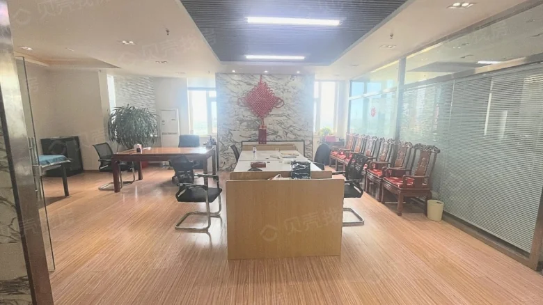 Southern Lake Holiday Hotel - View 2