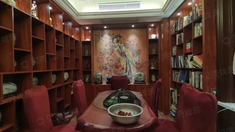 Jadeite Manor - View 3