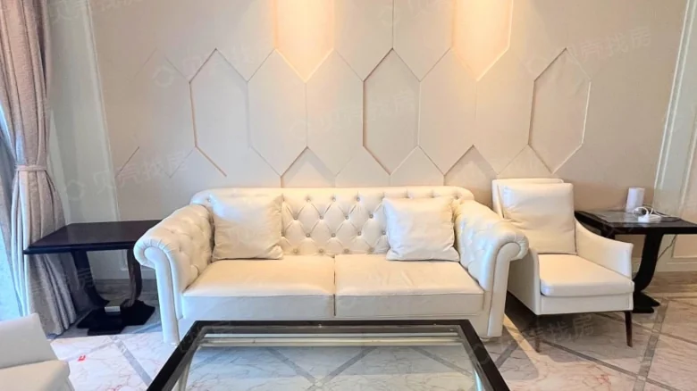 Half Mountain Peninsula - View 1