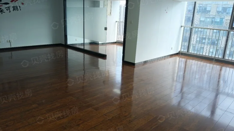 Kunming Xishan Wanda Plaza - View 2