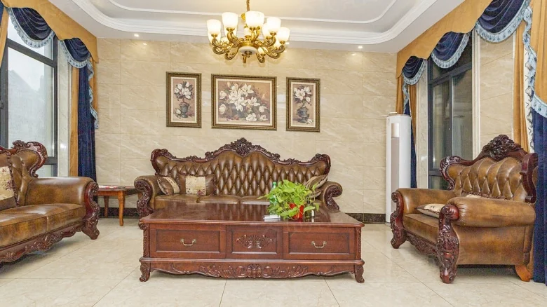 Elegant View Residence - View 2