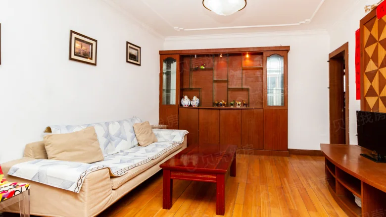 Floral Splendor Garden - View 1