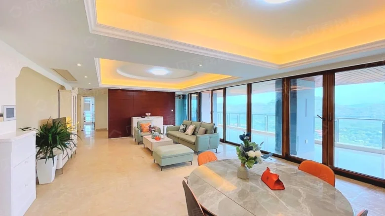 Half Mountain Peninsula Central Sea View Boulevard - View 2