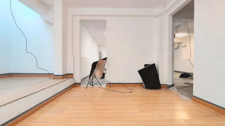 Vanke Trendsetting Apartments - View 3