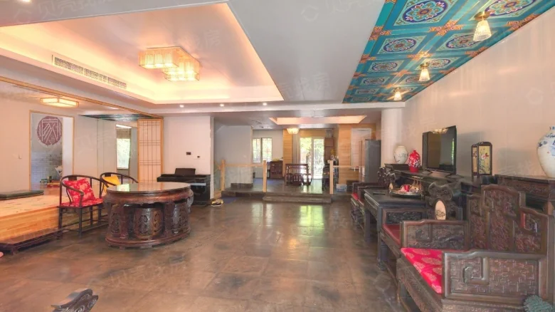 Lake Long Flower Abundance Fragrance Bay - View 6