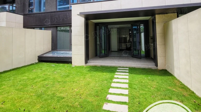 Haikou Rhone Mediterranean Garden - View 5