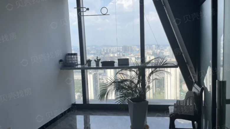 Kunming Xishan Wanda Plaza - View 3