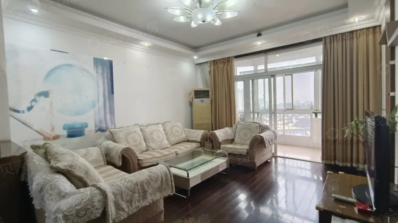 New Pearl Garden - View 1