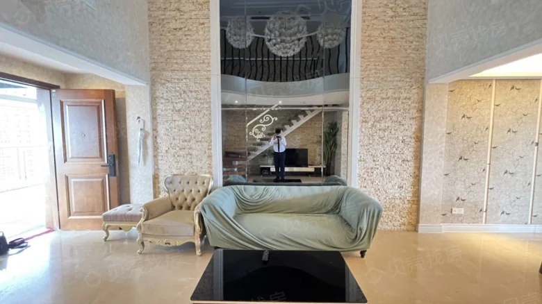 Half Mountain Peninsula Central Sea View Boulevard - View 1