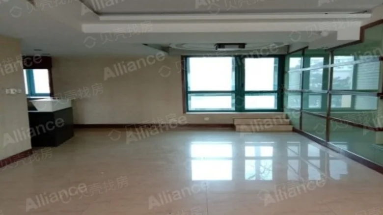 Sun Modern Residence - View 1