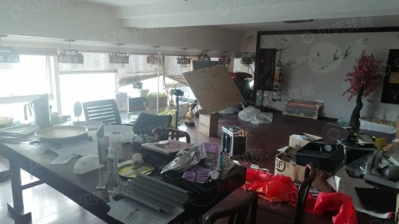 Wealth Center - View 2