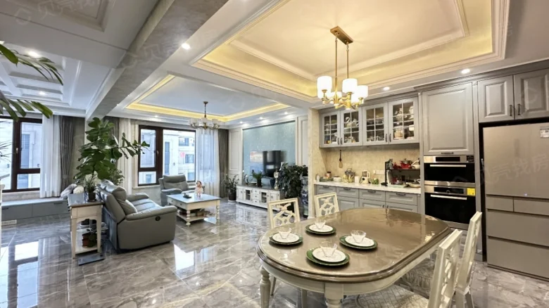 Hui Long Peninsula Mansion - View 2