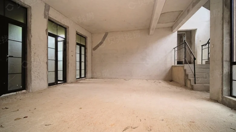 Tian Dehaiquan Bay - View 1