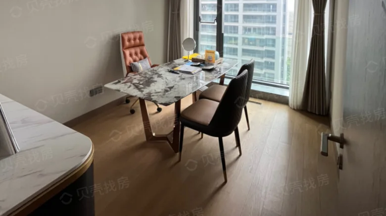 Rongsheng Center Wuhan No.1 Courtyard - View 1